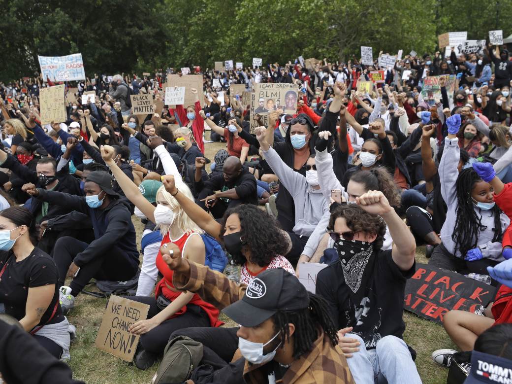 Apple prati ukradene iPhone telefone, iPhone SAD krada Apple poslao poruke lopovima, Apple lopovi