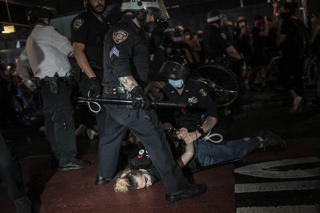 Apple prati ukradene iPhone telefone, iPhone SAD krada Apple poslao poruke lopovima, Apple lopovi