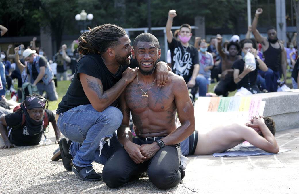 Apple prati ukradene iPhone telefone, iPhone SAD krada Apple poslao poruke lopovima, Apple lopovi