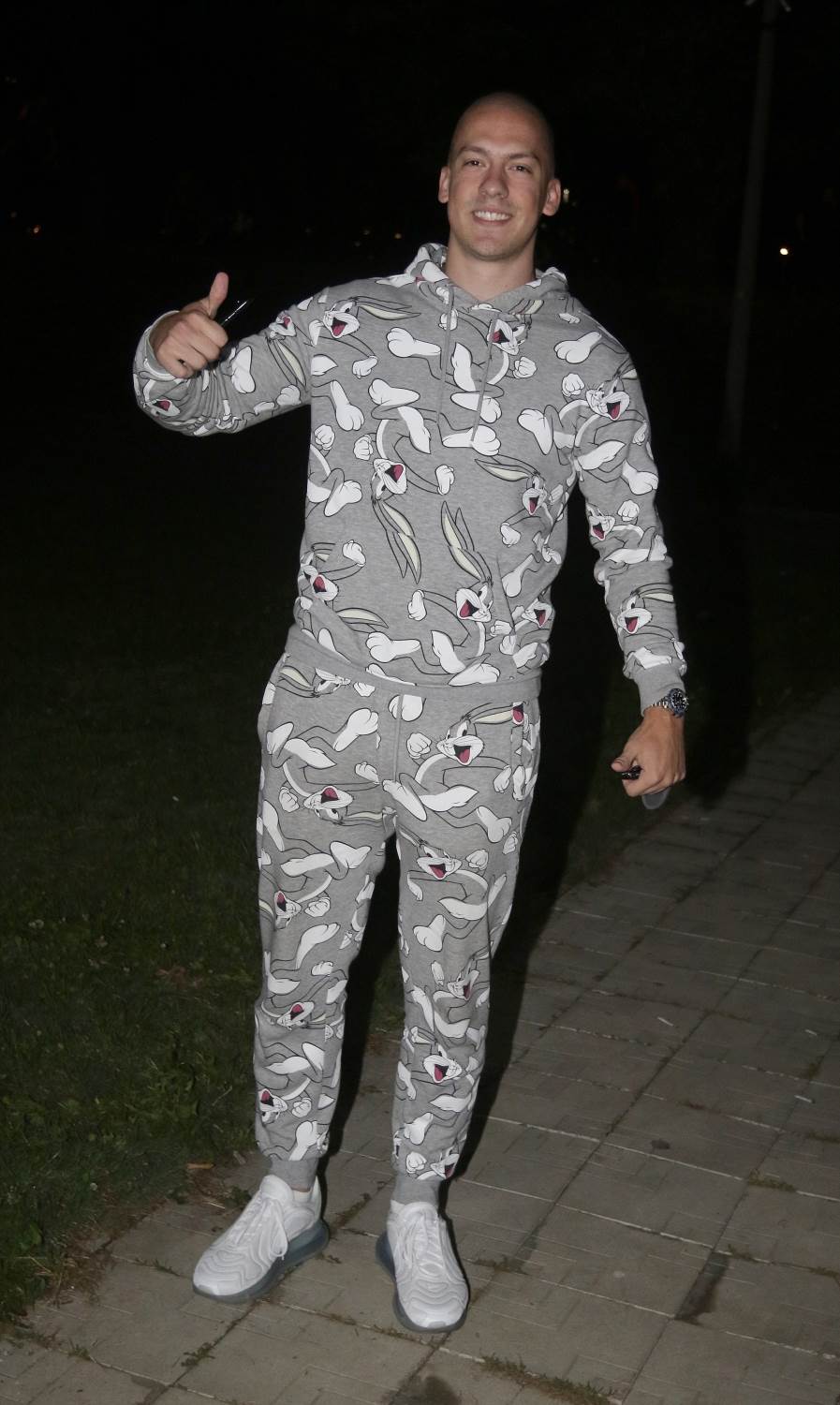 Baka Prase YouTube zarada, Baka Prase sabotiraju YouTube kanal, Ko sabotira Baka Prase YouTube