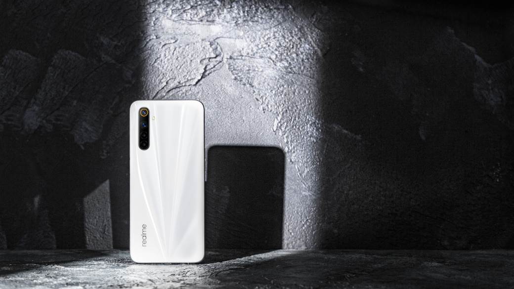 Realme 6S cena Srbija, Realme 6S test opis foto video specifikacije, Realme 6S kupovina Vip mobile