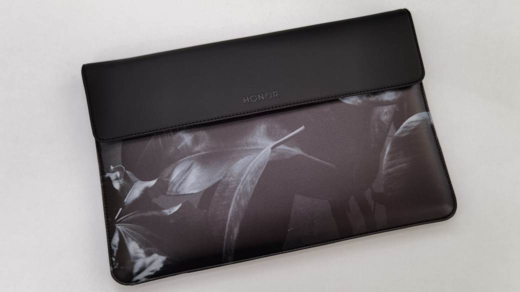 Huawei prodaje HONOR, HONOR se prodaje kupuje ga Xiaomi TCL, HONOR prodaja kompanije, Huawei HONOR