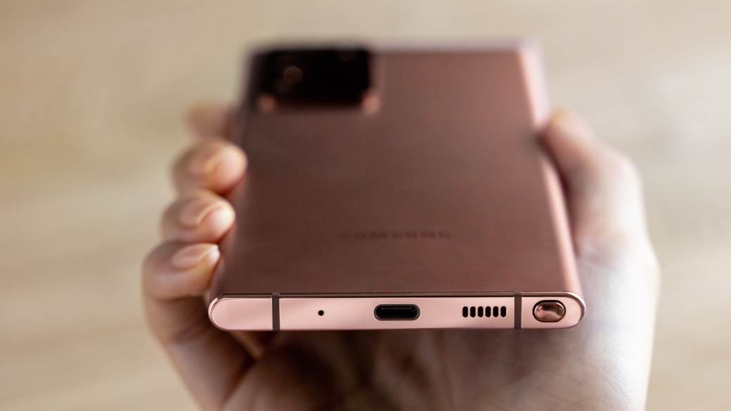 Samsung Galaxy S22 Ultra izgleda kao Note20 Ultra