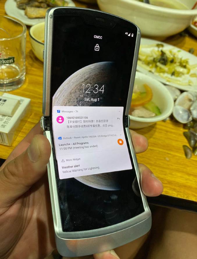 Motorola RAZR 5G cena opis slike bice bolji nego Motorola RAZR, Motorola RAZR ili Galaxy Z Flip