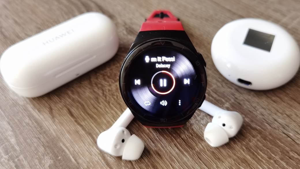 Huawei Watch GT 2e slušanje muzike preko Bluetooth slušalica bez telefona