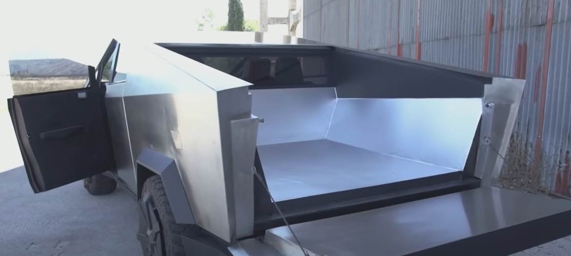 Ilon Mask Bosanci napravili Cybertruck Teslin kamion Tesla Neuralink