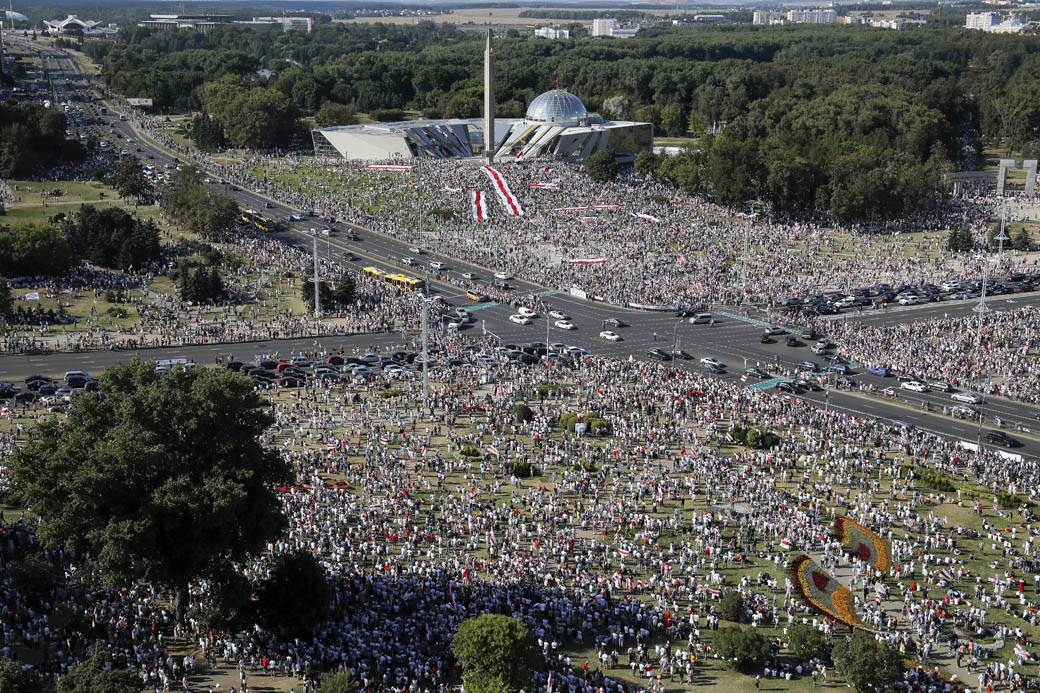 Belorusija protesti hakeri policija licni podaci objavljeni, Hakeri Telegram aplikacija Belorusija