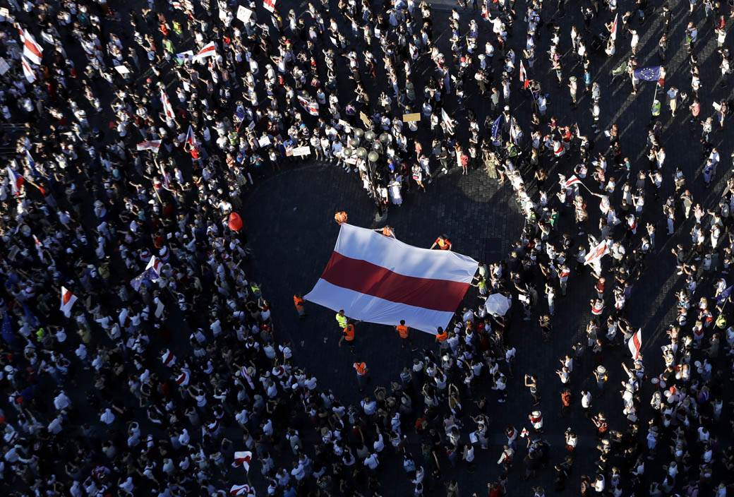 Belorusija protesti hakeri policija licni podaci objavljeni, Hakeri Telegram aplikacija Belorusija
