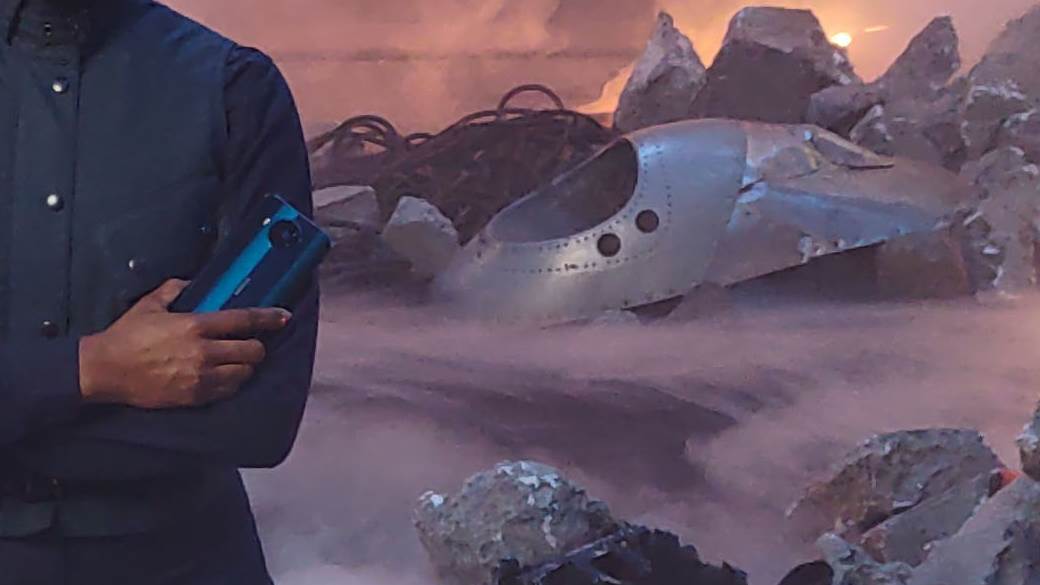 Nokia 8.3 5G Džejms Bond telefon Lašana Linc promocija, HMD Global James Bond Nokia 8.3 5G foto