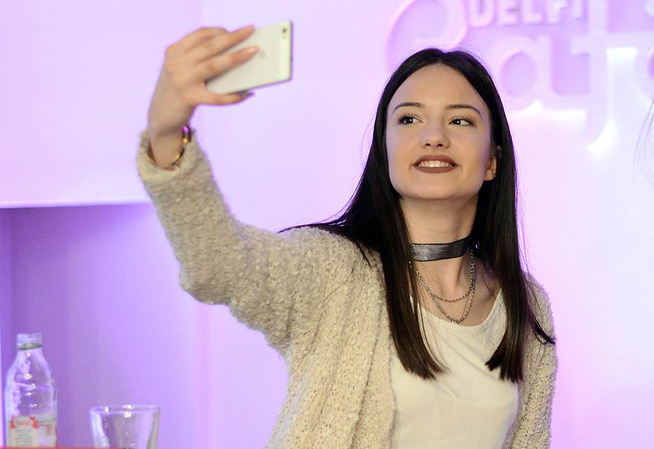 srpski jutjuberi youtube scena omco baka prase 