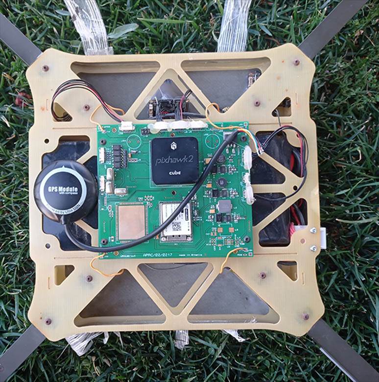 teroristicki napadi tehnologije dronovi pametni telefoni smartphone 3d štampac oružje