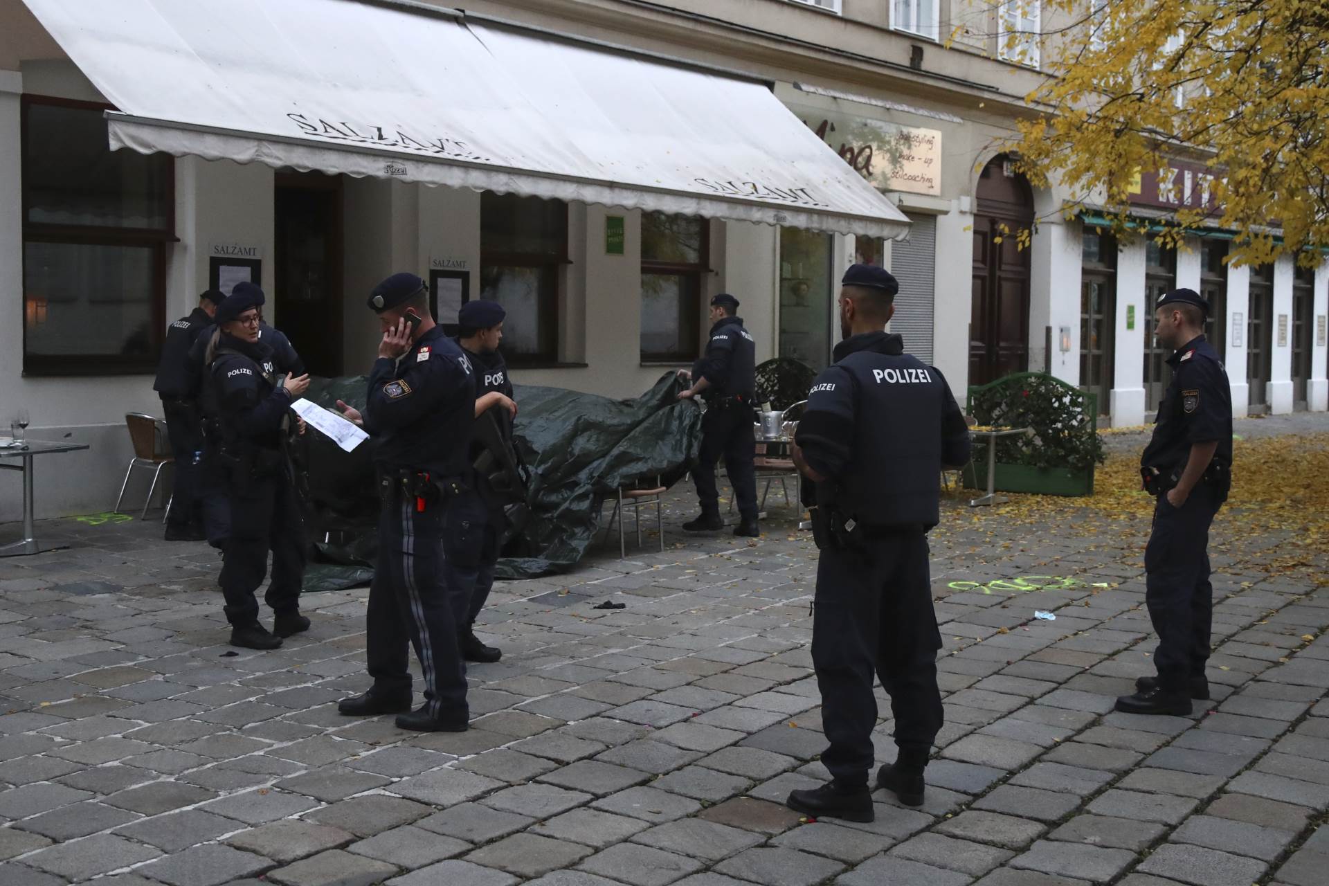 teroristicki napadi tehnologije dronovi pametni telefoni smartphone 3d štampac oružje