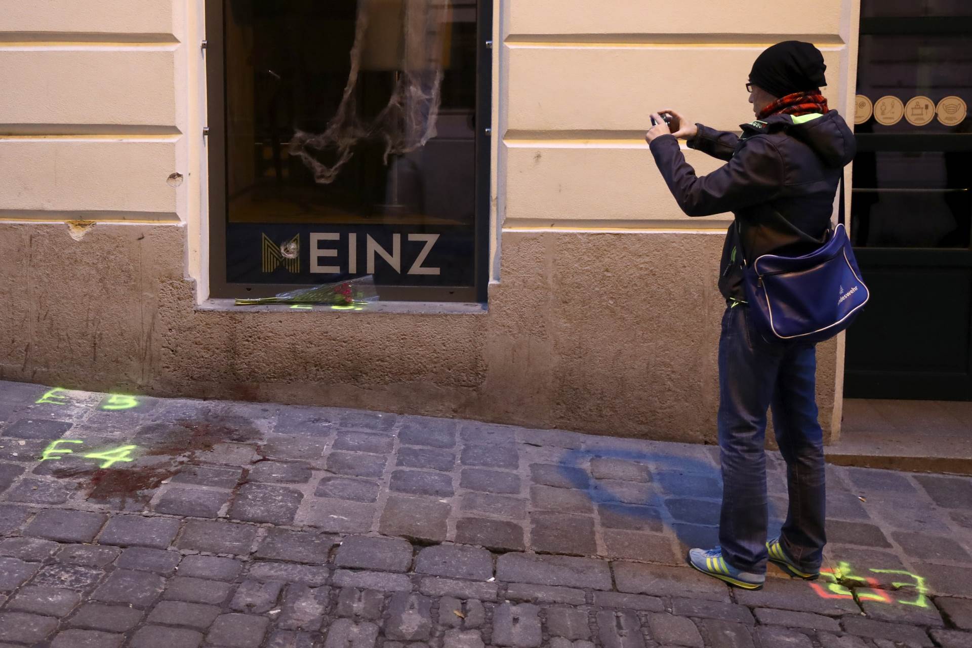 teroristicki napadi tehnologije dronovi pametni telefoni smartphone 3d štampac oružje