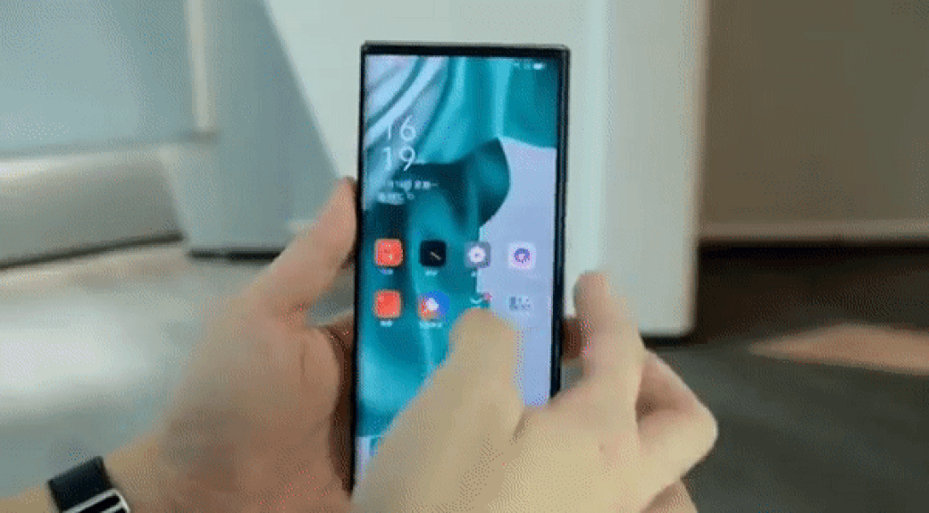 oppo x 2021 mobilni telefon ekran 