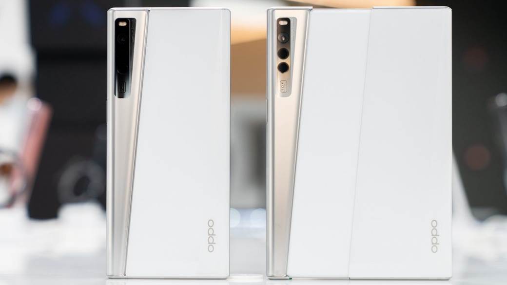 oppo x 2021 mobilni telefon ekran 