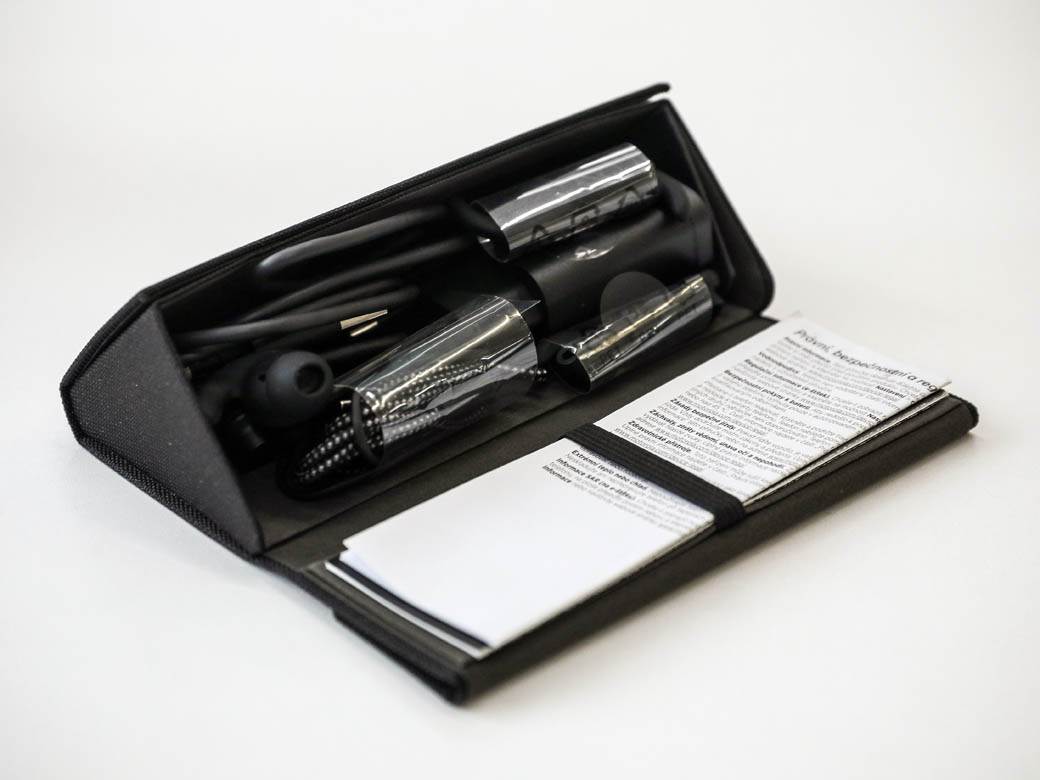 Zbog posete Nensi Pelosi Tajvanu otkazana Motorola premijera telefona