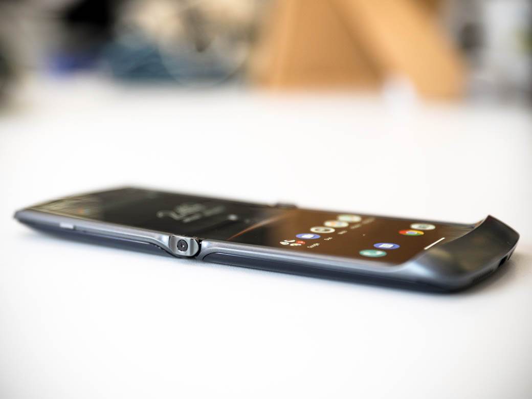 Zbog posete Nensi Pelosi Tajvanu otkazana Motorola premijera telefona