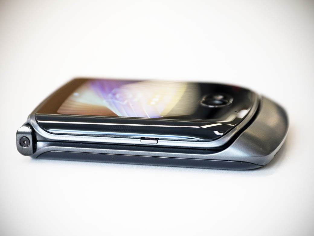 Apple možda sprema savitljivi iPhone