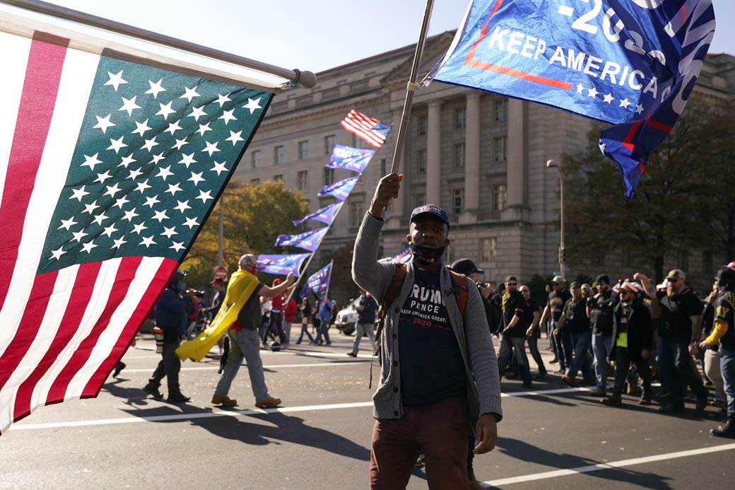 parler zabrana google play store android iphone appstore alternativa twitter aplikaciji