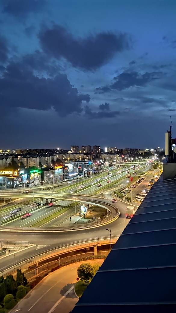 ‘’Istine i laži’’, Vladimir Kovacevic Motorola One Vision