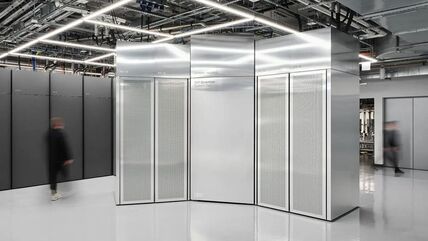 IBM System Two kvantni kompjuter
