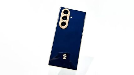 Samsung W27