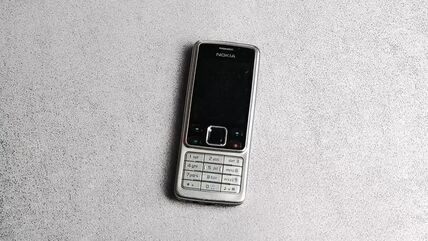 Nokia 6300