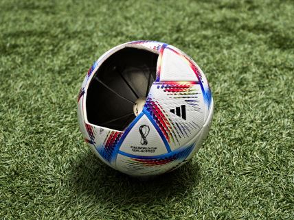 Nova tehnologija detektovanja ofsajda u Kataru pomoću pametne lopte i veštačke inteligencije