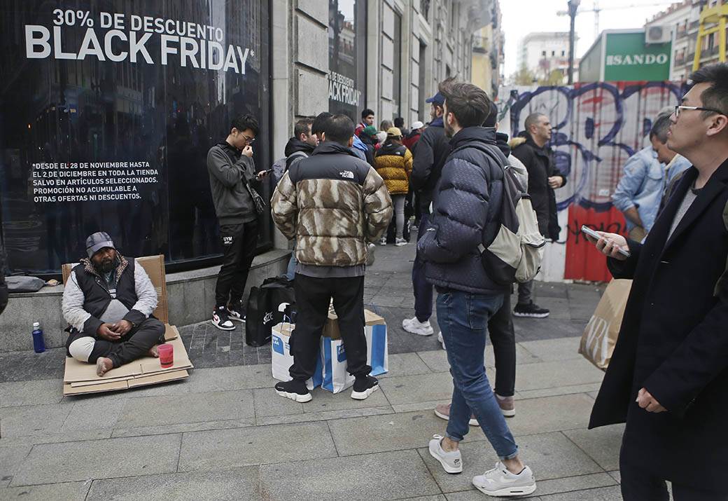 Crni petak popusti, Sajber ponedeljak sniženja, Šta je Crni petak, Šta je Sajber ponedeljak