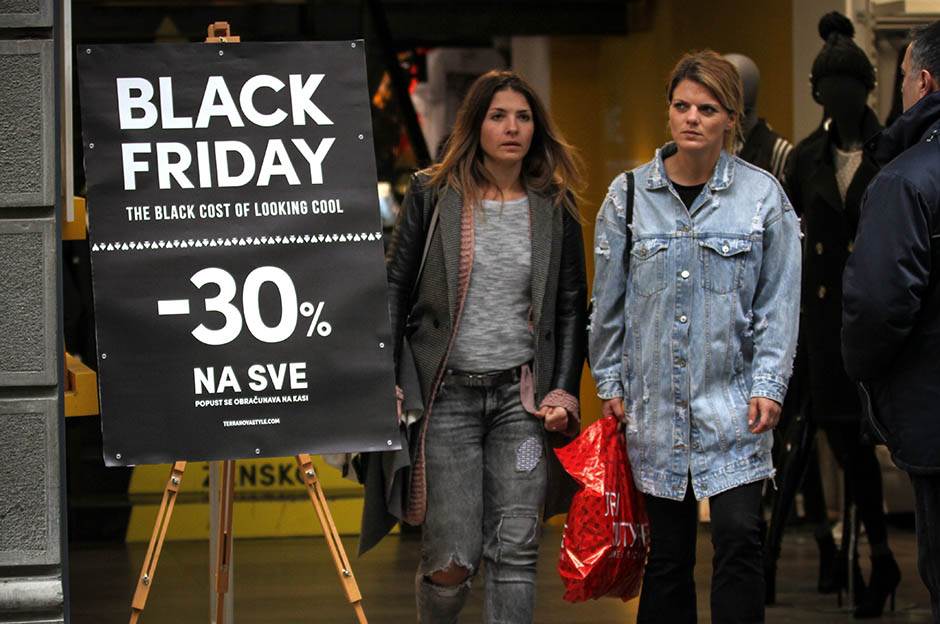 šta je crni petak kupovina onlajn popusti sajber ponedeljak akcije kako kupiti na internetu bezbedno