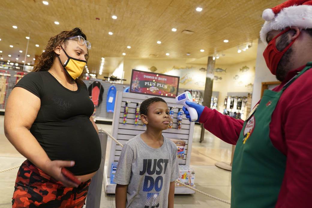 deda mraz usluge video pozivi zoom aplikacija whatsapp