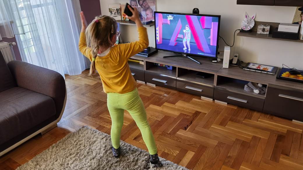 Najbolje igre za igranje u društvu, Najbolje igre za izolaciju, Besplatne igre, Igre kad dodu gosti