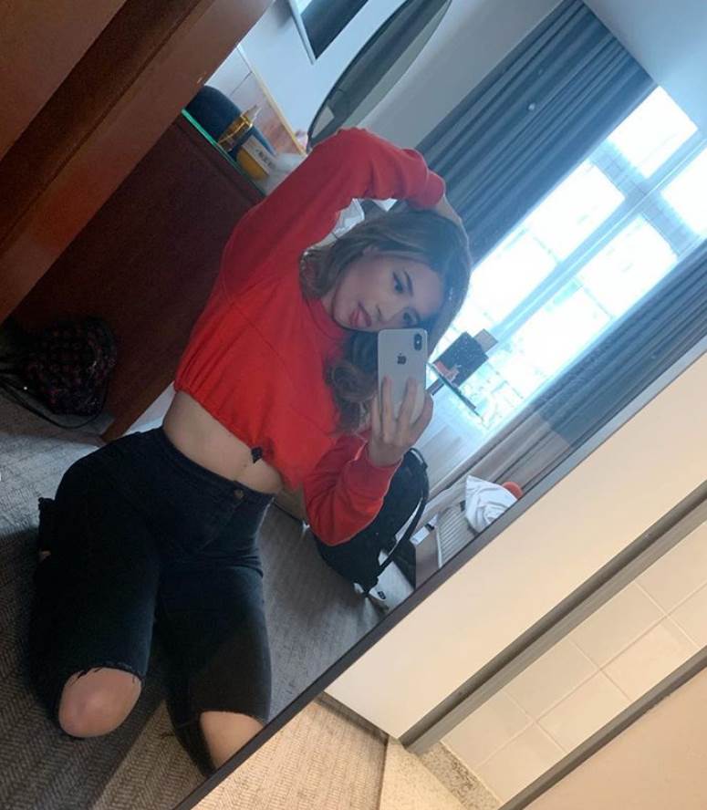 twitch stream pokimane pare donacije 