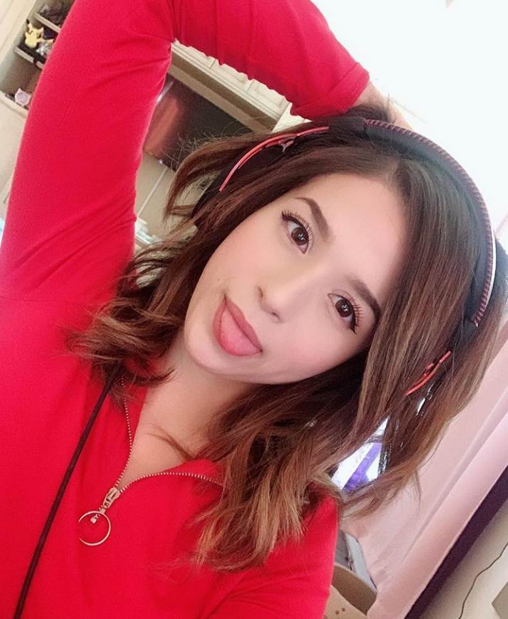 twitch stream pokimane pare donacije 