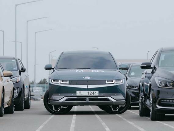 Hyundai e Corner System za paralelno parkiranje i manevrisanje