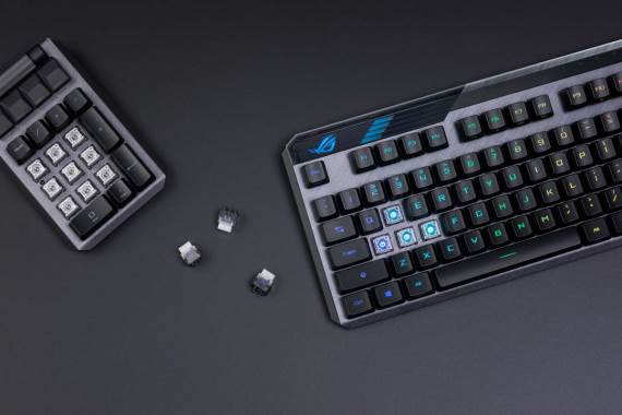 ROG Claymore II tastatura 1.jpg