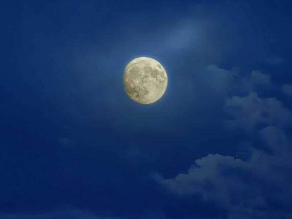 Večeras se na nebu može videti prvi supermesec ove godine