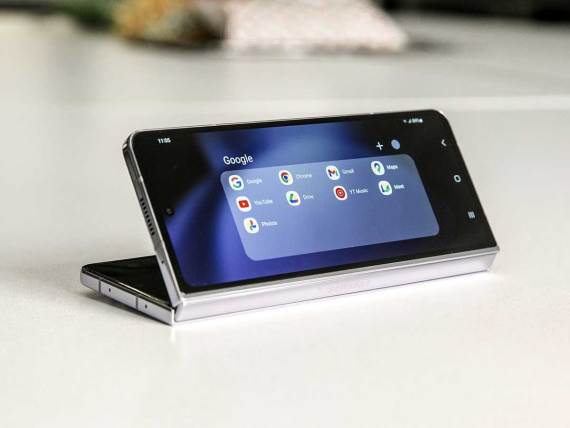 Samsung Galaxy Z Fold 5 dizajn 7.jpg