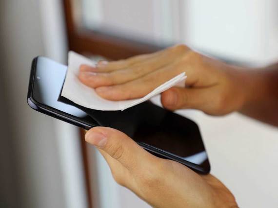 Nepravilno čišćenje telefona