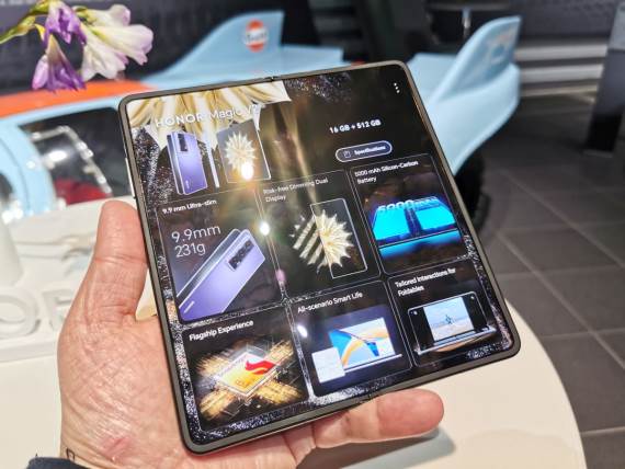 Honor Magic V2 _ Foto SmartLife.jpg