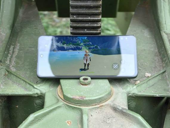 realme C67 Genshin Impact