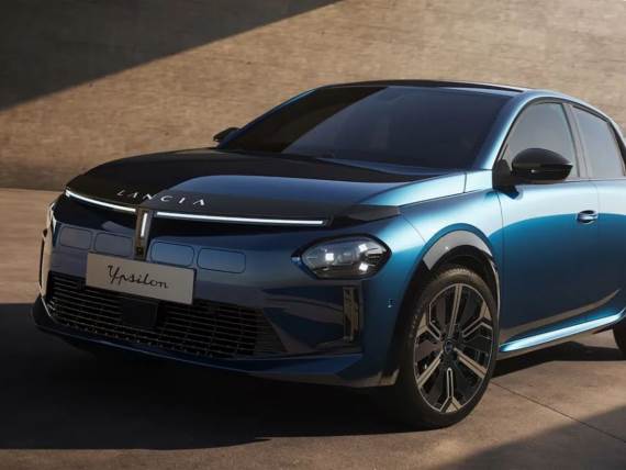 Lancia Ypsilon _ Foto Lancia (1).jpg