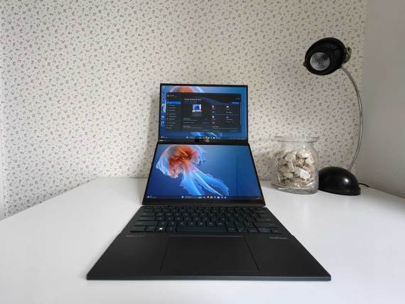 Zenbook Duo 2024