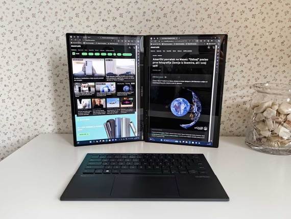 Zenbook Duo 2024 ekrani