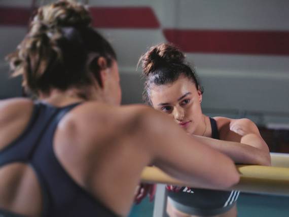 Ema Malevski  _ Foto Promo.jpg