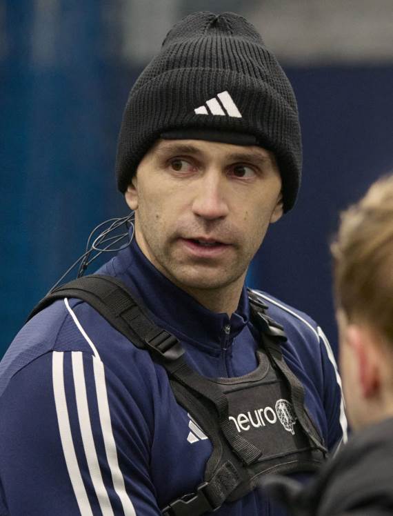 emiliano martinez 3.jpg