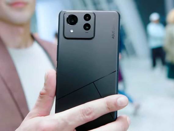 ASUS Zenfone 11 Ultra izgled