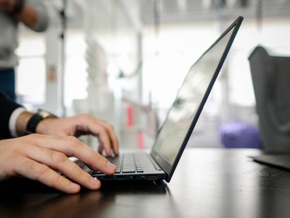 asus_zenbook_smartlife_stefan_stojanović_ (5).jpg