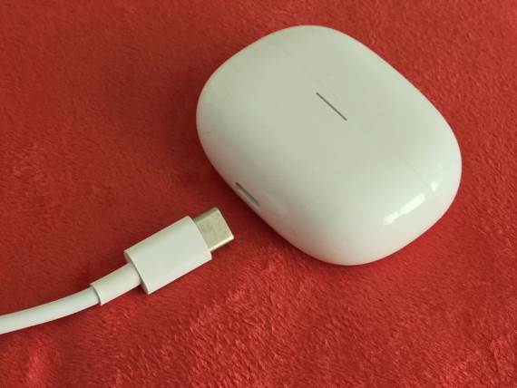 Redmi Buds 5 Pro punjenje