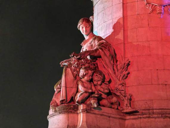 Slika telephoto kamerom